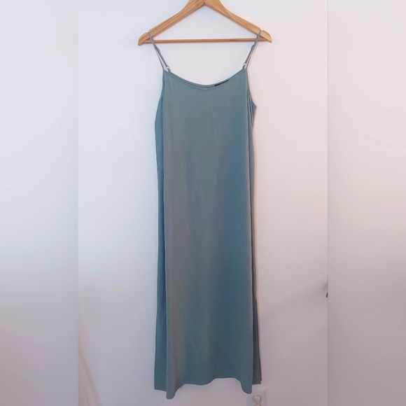 NWT Eileen Fisher Elm Slip Dress Adjustable Straps Sea Foam Green Side Slit - Picture 3 of 9